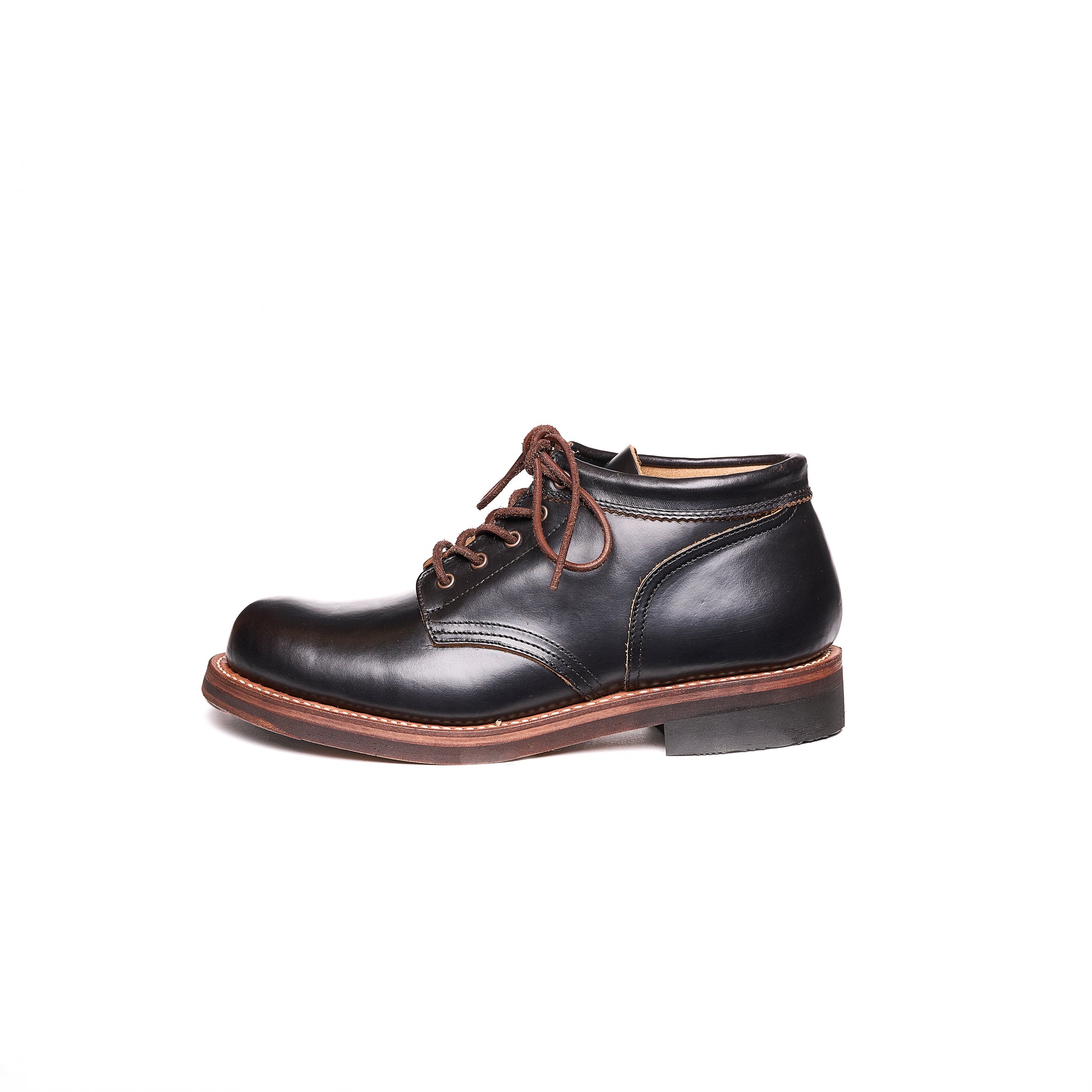 COUPEN (Black Chromexcel) – Laid.Back.Taylor Online Store